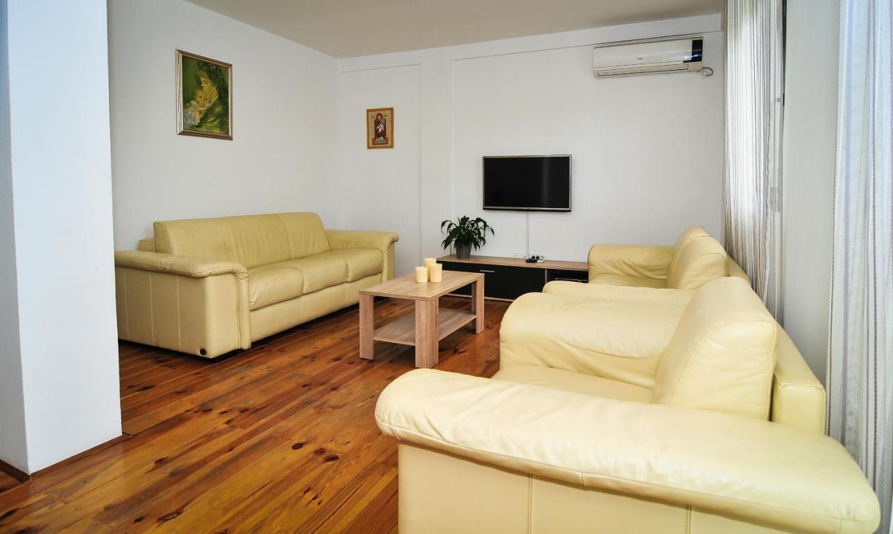 Milosavljevic Apartments تيفات المظهر الخارجي الصورة