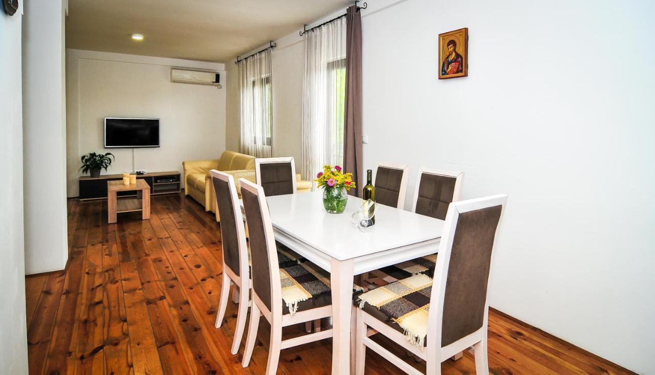 Milosavljevic Apartments تيفات المظهر الخارجي الصورة