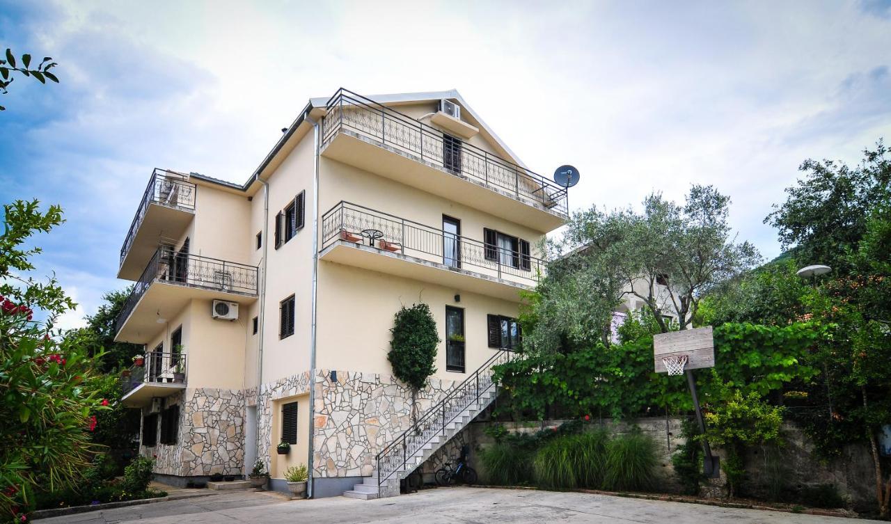Milosavljevic Apartments تيفات المظهر الخارجي الصورة