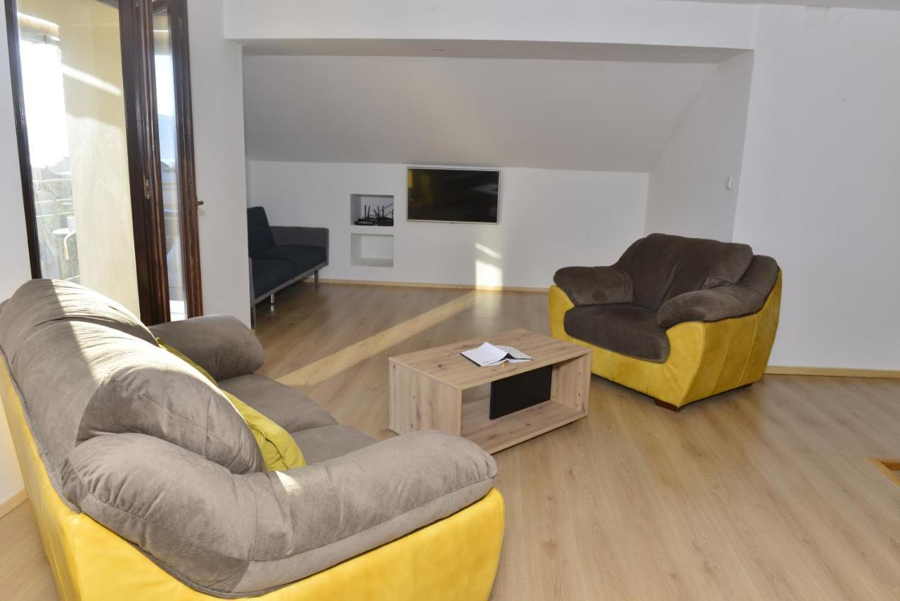 Milosavljevic Apartments تيفات المظهر الخارجي الصورة