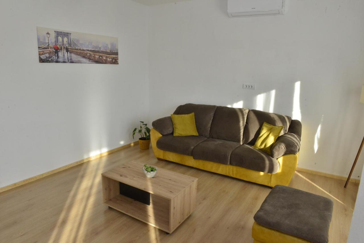 Milosavljevic Apartments تيفات المظهر الخارجي الصورة