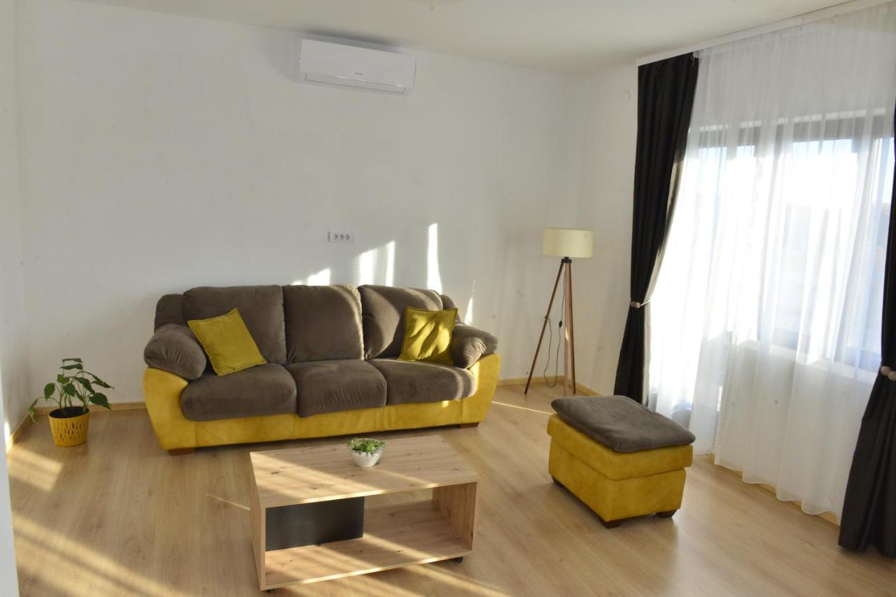 Milosavljevic Apartments تيفات المظهر الخارجي الصورة