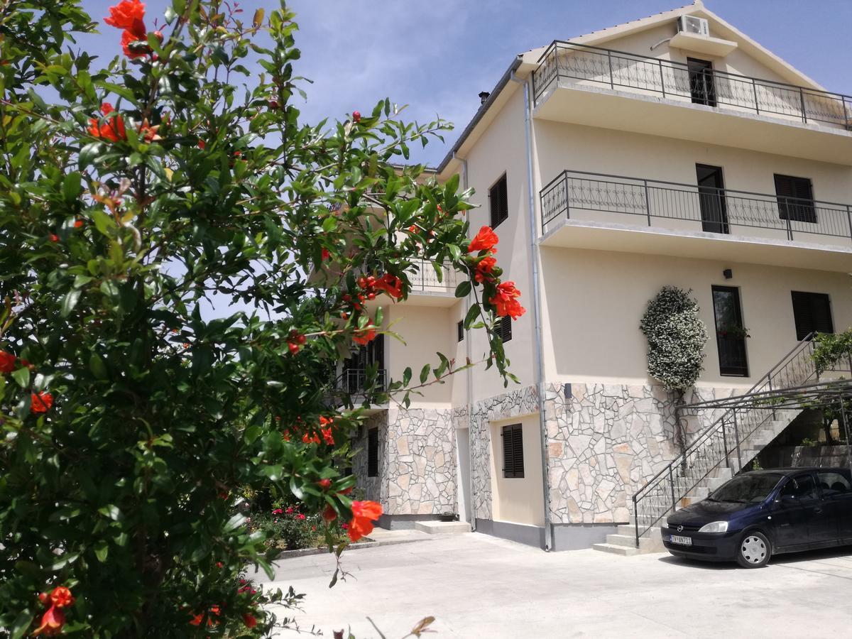 Milosavljevic Apartments تيفات المظهر الخارجي الصورة